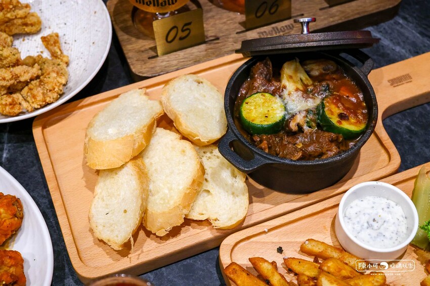 【東區酒吧餐廳】Mellow Bar & Restaurant，台北凌晨餐酒館推薦