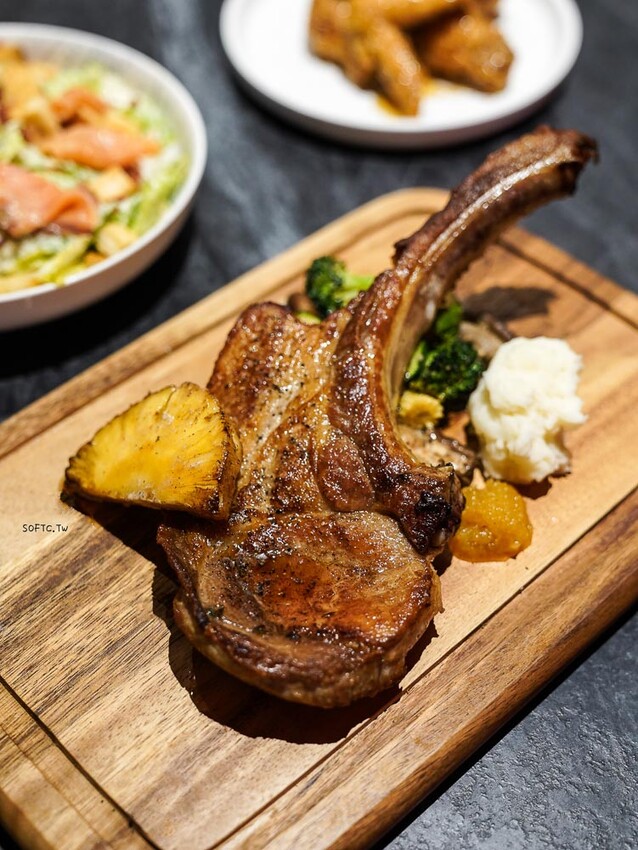 台北東區餐廳推薦「Mellow Bar & Restaurant」15款精釀啤酒忠孝敦化餐酒館推薦 - 軟西，遊記