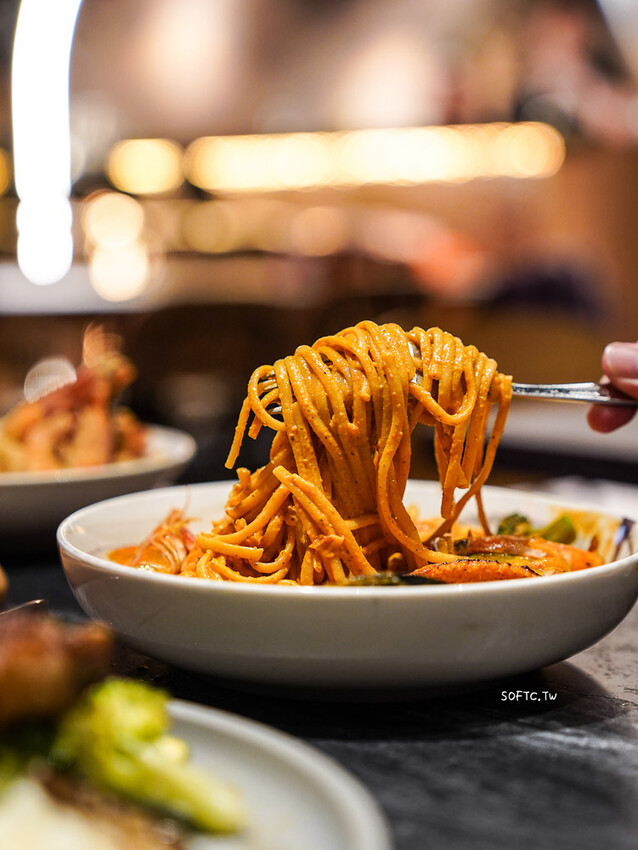 台北東區餐廳推薦「Mellow Bar & Restaurant」15款精釀啤酒忠孝敦化餐酒館推薦 - 軟西，遊記