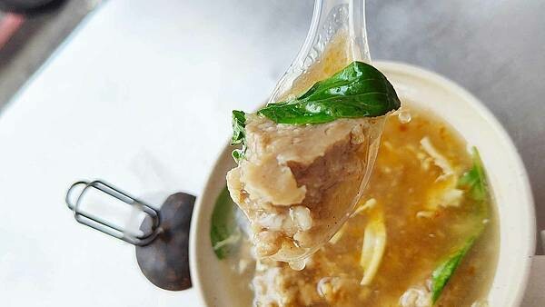 臭豆腐 古早味乾麵｜致理附近便宜又好吃，ＣＰ值最高的小吃店