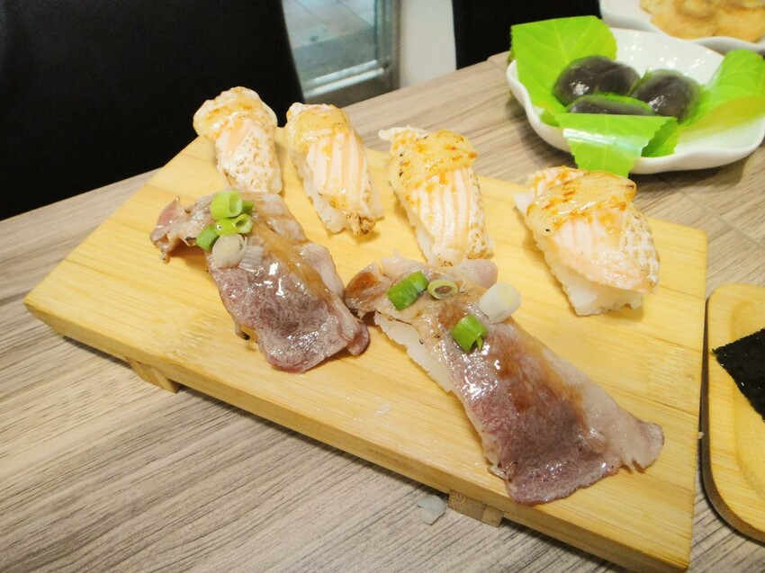 【美食】「柴吉壽司」壽司、生魚片、海鮮丼飯、手捲,三重日本料