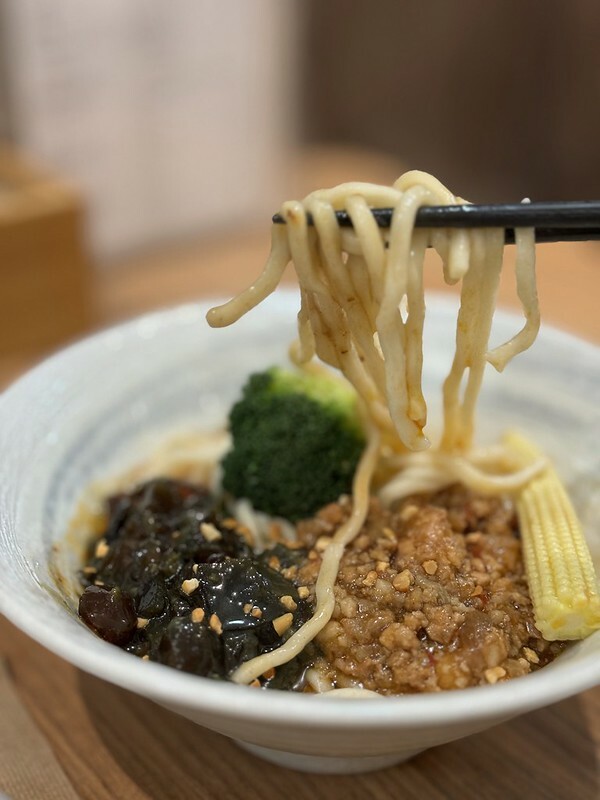 桃園中壢|尋味麵舖,美味文青小店。(中壢美食/中壢高中校園美食)
