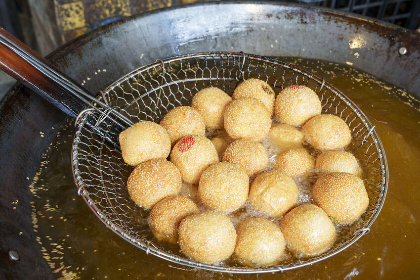 台北美食 南波One雙胞胎甜甜圈｜記憶裡的古早味「麻花捲、甜甜圈、芝麻球」　還有浮誇芋泥「超營養三明治」