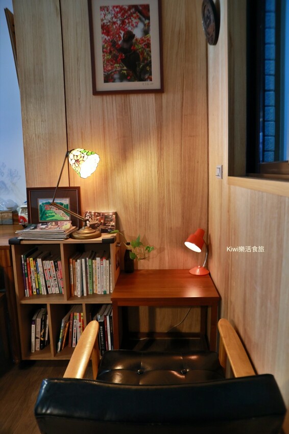 員林咖啡｜迥畫廊咖啡很有唯美復古感咖啡館，手沖咖啡、下午茶甜點都很棒，近員林基督教醫院周邊美食