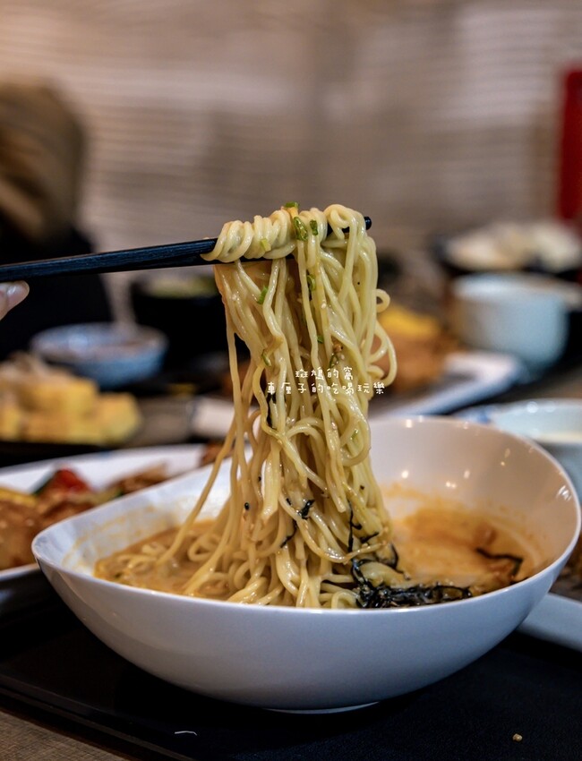 [高雄]楠梓區。斑鳩的窩