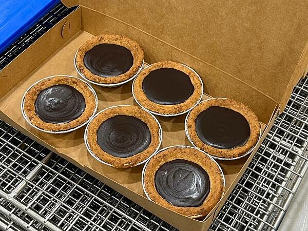 +(高雄包子)蒸香包子專賣店~好Q好香好好吃!新開幕手工製作