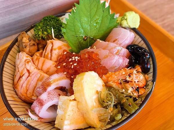 /tmp/phpzuyti0 /tmp/phpzuyti0