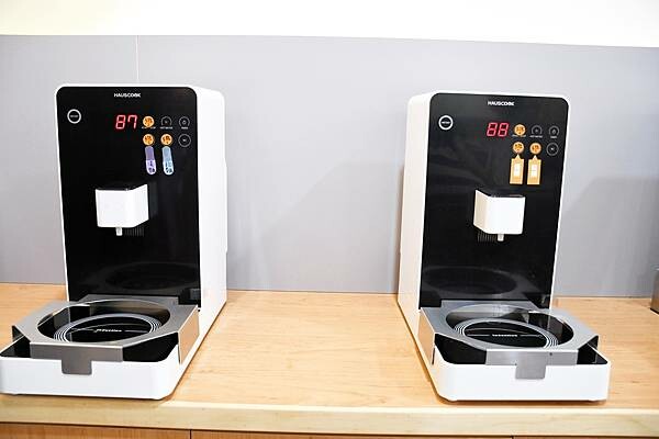 南部首家韓國24H智能拉麵店~開賣囉!【24H韓金智能拉麵-藍田創始店】多款韓國拉麵、還有豐富自助吧,多元