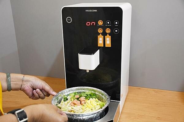 南部首家韓國24H智能拉麵店~開賣囉!【24H韓金智能拉麵-藍田創始店】多款韓國拉麵、還有豐富自助吧,多元