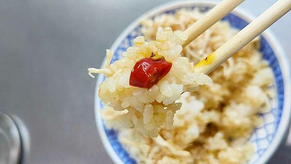 嘉義梁雞肉飯｜隱藏在巷弄裡評價爆高的板橋雞肉飯