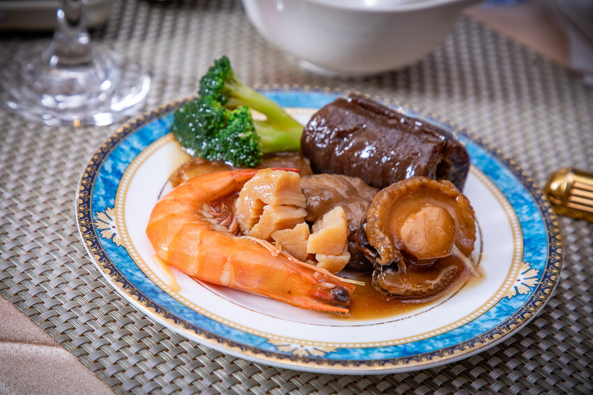 台中大墩路台南擔仔麵｜台中美食，台菜海鮮料理新標竿！超奢華頂級台南阿舍宴