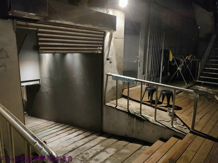 高雄飯店【小承輕旅】美麗島捷運站交通轉乘超方便！舒適溫暖家庭客房.六合夜市步行即抵│高雄青旅│南華商圈 - Fresa芙芮莎♥莎旅憶食