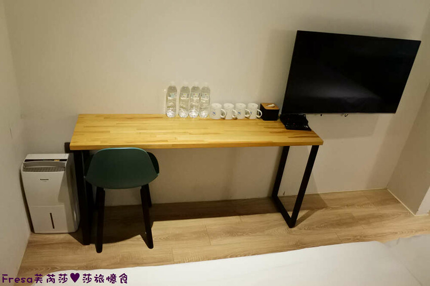 高雄飯店【小承輕旅】美麗島捷運站交通轉乘超方便！舒適溫暖家庭客房.六合夜市步行即抵│高雄青旅│南華商圈 - Fresa芙芮莎♥莎旅憶食