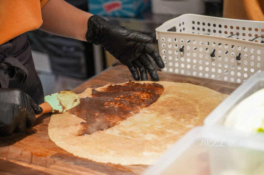 巷弄文青煎餅果子，下巴脫臼的爆料天津名物！一餐抵兩餐的划算～還可以外送