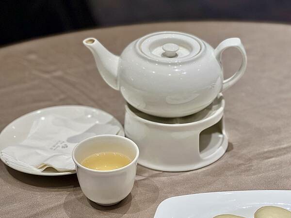 [大直美食] 奇岩一號-萬豪店 川湘料理餐廳 必點剁椒魚頭 稻香大地牛 台北中式料理 #大直劍南路站美食 @蛋寶