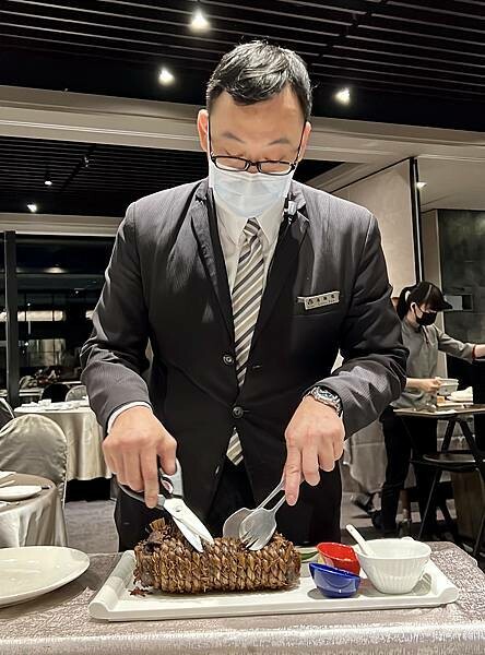 [大直美食] 奇岩一號-萬豪店 川湘料理餐廳 必點剁椒魚頭 稻香大地牛 台北中式料理 #大直劍南路站美食 @蛋寶