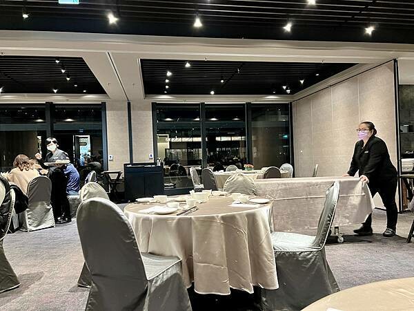 [大直美食] 奇岩一號-萬豪店 川湘料理餐廳 必點剁椒魚頭 稻香大地牛 台北中式料理 #大直劍南路站美食 @蛋寶