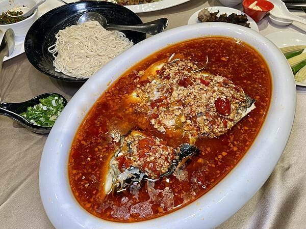 [大直美食] 奇岩一號-萬豪店 川湘料理餐廳 必點剁椒魚頭 稻香大地牛 台北中式料理 #大直劍南路站美食 @蛋寶