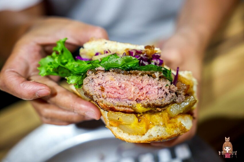 【台北美食】Retro House 美式餐廳，信義區美式漢堡推薦