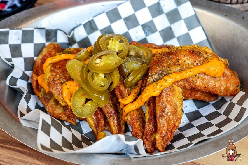 【台北美食】Retro House 美式餐廳，信義區美式漢堡推薦