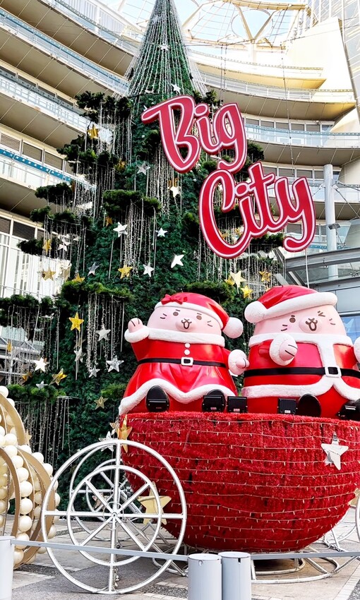 日本超人氣打卡美食「唱片行千層酥」插旗新竹巨城啦！免出國就能吃到！入口充滿奶香的酥脆口感，與濃濃焦糖香層層交疊，真的吃一次就愛上！ - 阿華田的美食日記