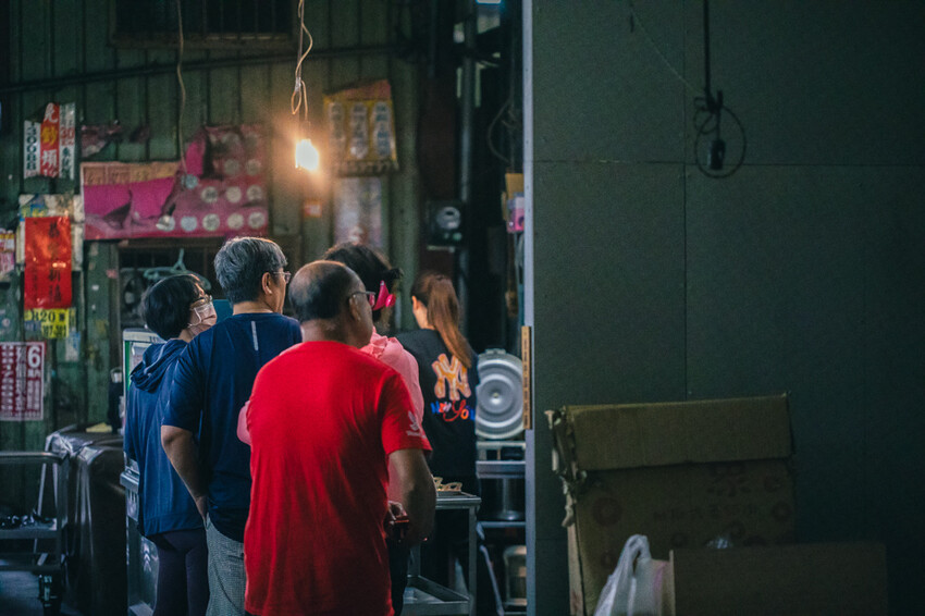 鳳山兵仔市無名魚皮湯，在地人狂推美味秘境。