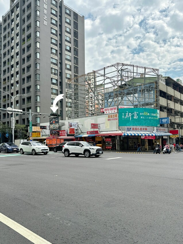 [台中南屯區] 炒飯超人公益店｜份量滿滿、好吃不膩口｜各式炒飯專門店｜內用冬瓜茶、檸檬水2款飲品喝到飽｜小菜超開胃｜內附完整菜單 - 萍姐愛分享