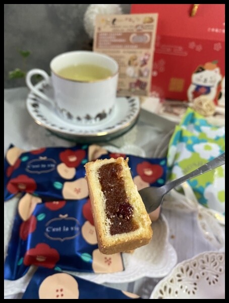 【蝦皮美食/減醣鳳梨酥推薦】【花郁甜品屋】招財貓綜合鳳梨酥禮