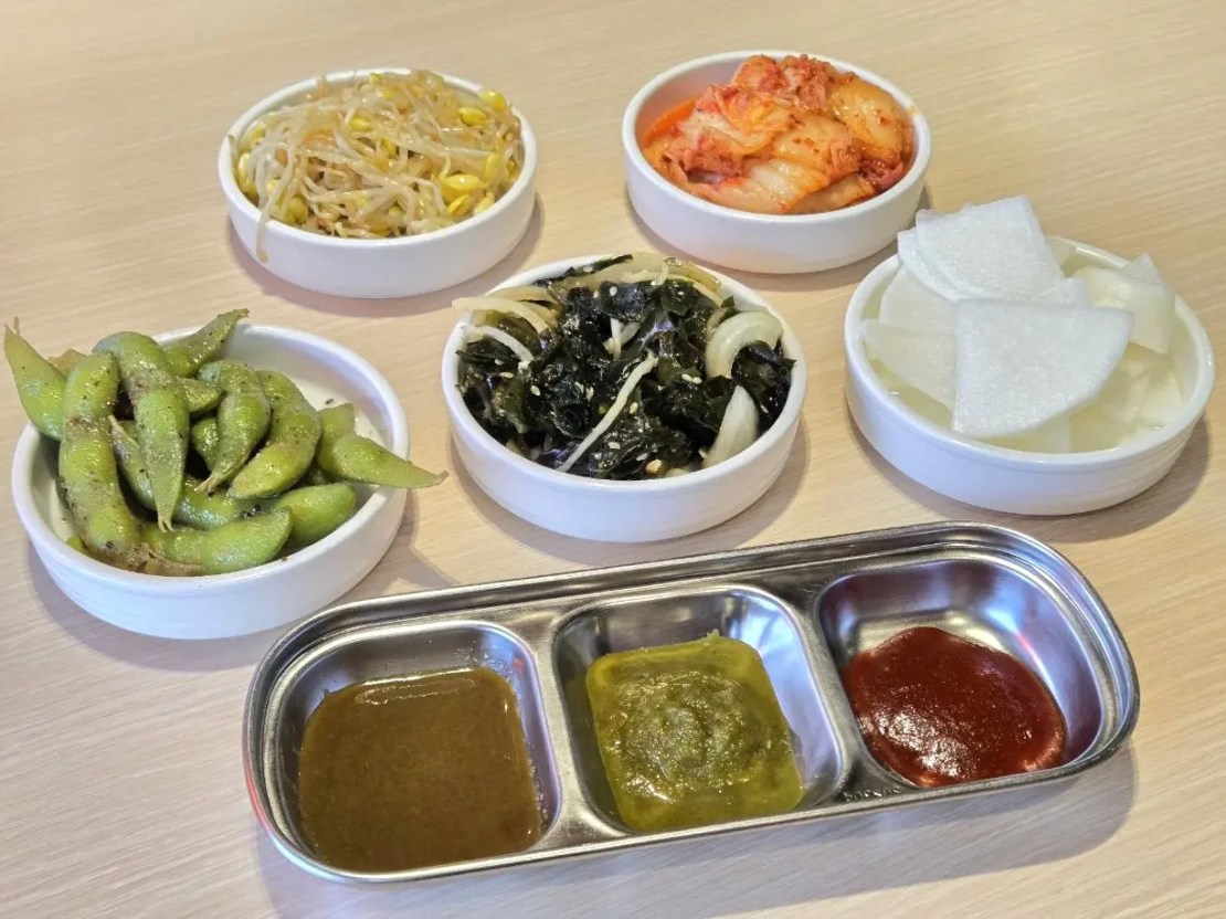 燒桶子｜秘製豬肉甕太銷魂！雙人套餐超澎湃！桃園燒肉推薦、桃園聚餐推薦、桃園美食推薦、桃園韓式推薦