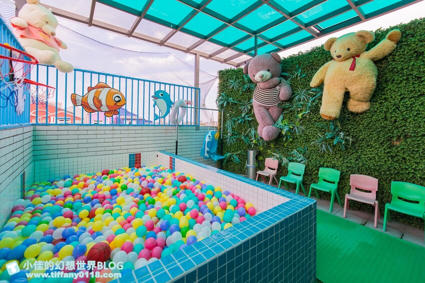 [宜蘭民宿]柏月親子民宿/溜滑梯球池主題房/獨立沙坑+遊戲區+戲水池/戶外小型海盜船+烤肉區/宜蘭親子民宿推