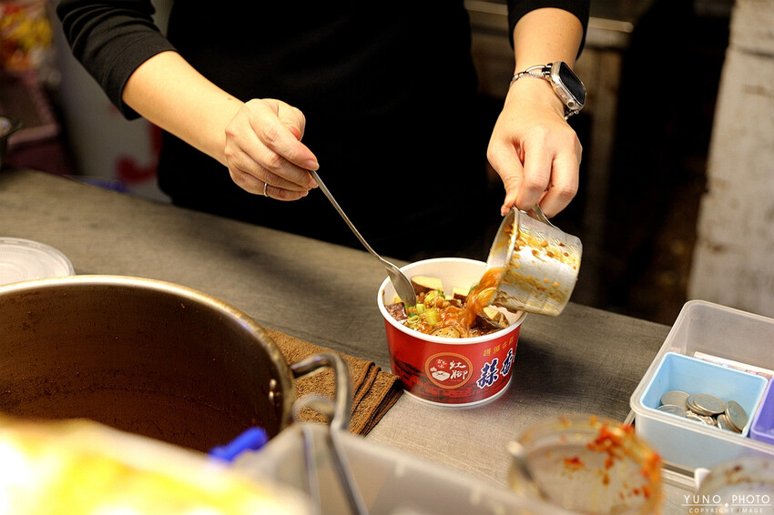 大溪手工烏龍豆干 蒜香撲鼻夠味!加上手工辣椒更對味 宵夜小酌神隊友