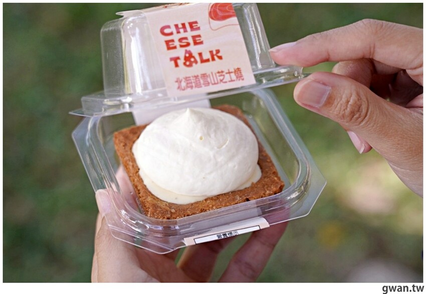 全台首間芝士燒快閃店,不到四小時就完售!老闆準備多一點啦~