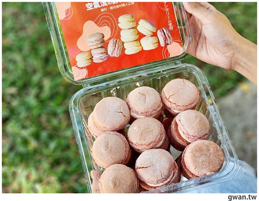 全台首間芝士燒快閃店,不到四小時就完售!老闆準備多一點啦~