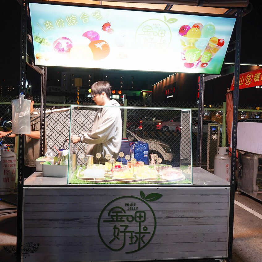 大益夜市：台南夜市4567來大益，南紡斜對面的好吃好玩的台南新夜市！！ @緹雅瑪 美食旅遊趣