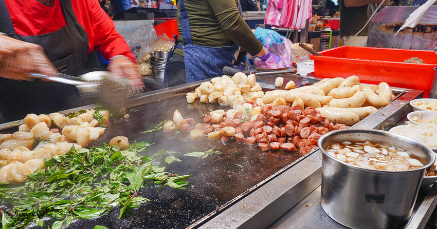 大益夜市：台南夜市4567來大益，南紡斜對面的好吃好玩的台南新夜市！！ @緹雅瑪 美食旅遊趣