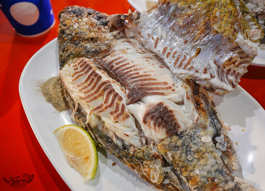 大益夜市：台南夜市4567來大益，南紡斜對面的好吃好玩的台南新夜市！！ @緹雅瑪 美食旅遊趣