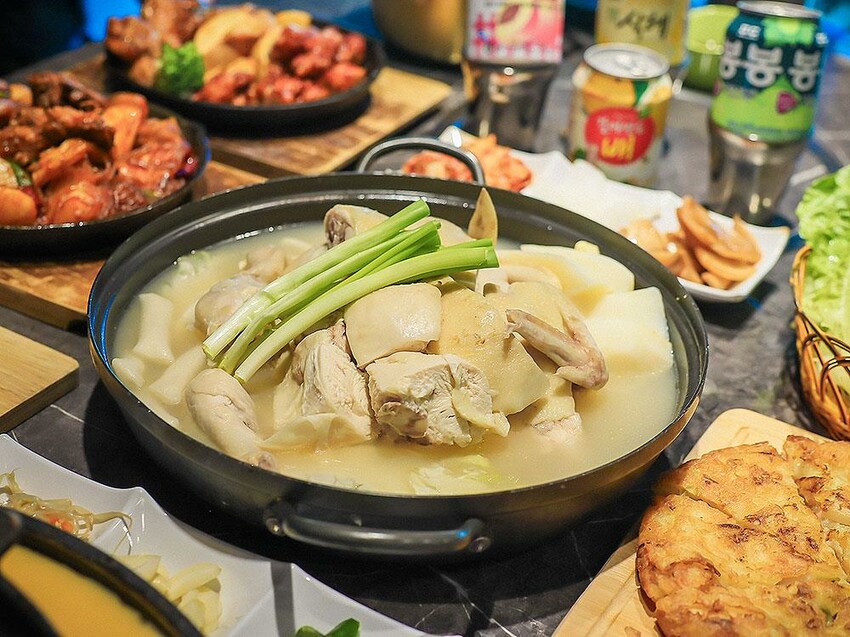 安妞韓國烤肉食堂 竹科人的私房韓式料理 店員桌邊代烤 春川辣雞、安東燉雞、拳頭飯都吃得到