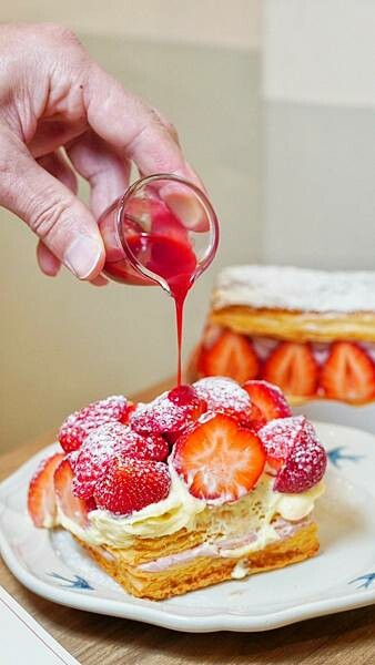 NewTro x Dessert 甜點咖啡-台中西區美食甜點