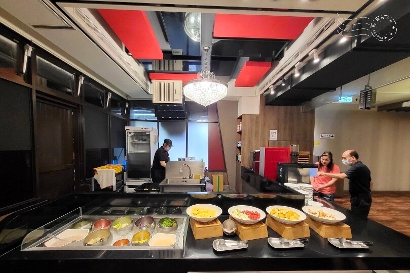 【港龘港式自助百匯】桃園店