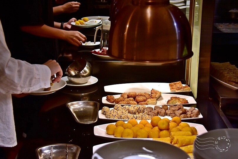 【港龘港式自助百匯】桃園店