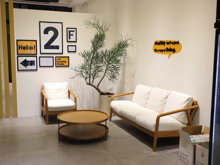 Cooking Monsters 乖獸廚房派對：台南少見的無添加食材專賣店/幫你做好食安把關.提供宅配到府服務/台南會議環境租借推薦/私廚料理教學/配對規劃 - 進食的巨鼠