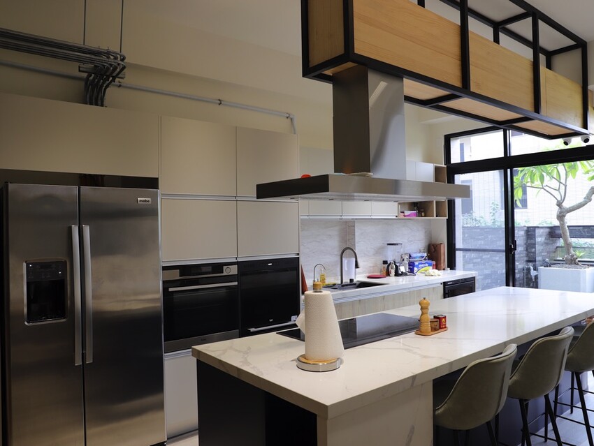 Cooking Monsters 乖獸廚房派對：台南少見的無添加食材專賣店/幫你做好食安把關.提供宅配到府服務/台南會議環境租借推薦/私廚料理教學/配對規劃 - 進食的巨鼠