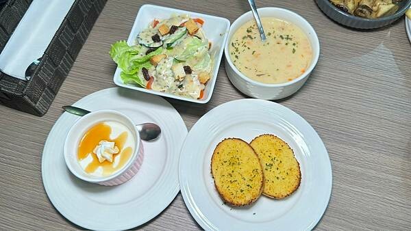 義麵｜燉飯｜手開披薩pizza｜開胃菜 | 焗烤｜親子家庭｜