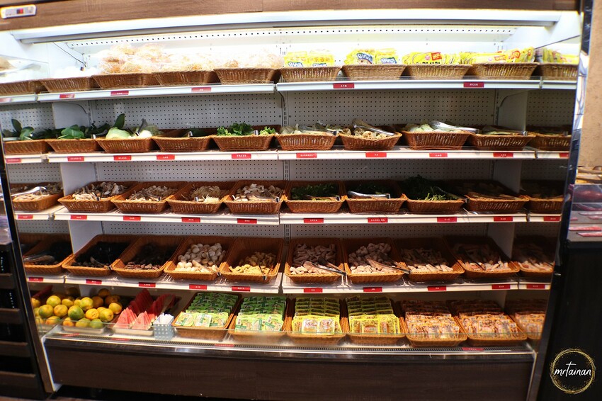 台南火烤兩吃吃到飽／嚴選超過80種食材／燒烤+火鍋一次滿足／物超所值怎麼吃都回本／台南第一家直營店－「八道晟台南崇明店」