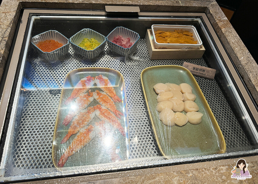 【台北自助餐】島語自助餐廳，共有八個島檯，主打一餐檯、一Fi