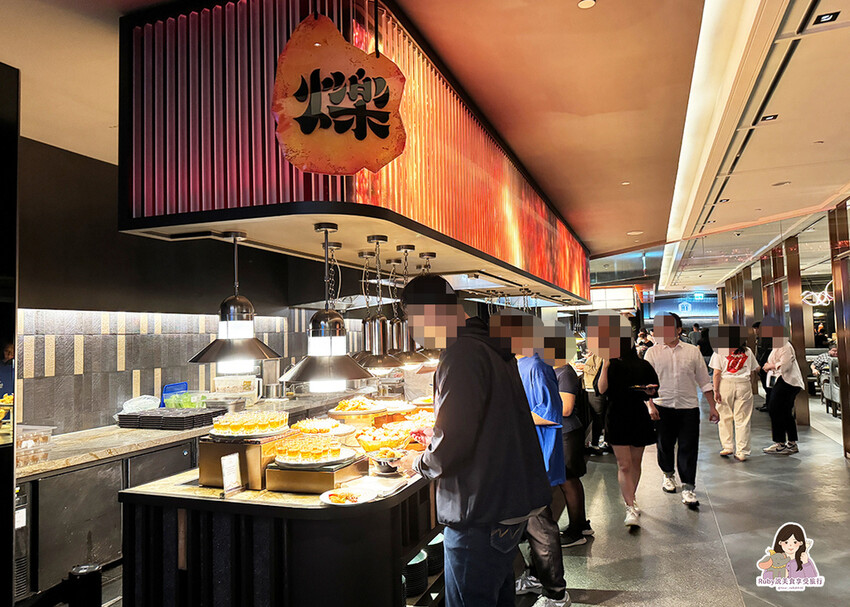 【台北自助餐】島語自助餐廳，共有八個島檯，主打一餐檯、一Fi