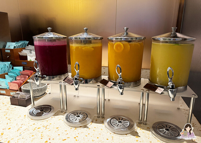 【台北自助餐】島語自助餐廳，共有八個島檯，主打一餐檯、一Fi