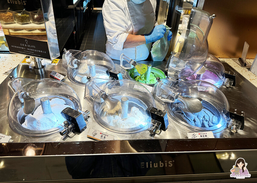 【台北自助餐】島語自助餐廳，共有八個島檯，主打一餐檯、一Fi