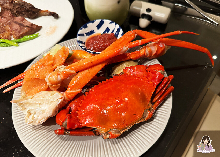 【台北自助餐】島語自助餐廳，共有八個島檯，主打一餐檯、一Fi