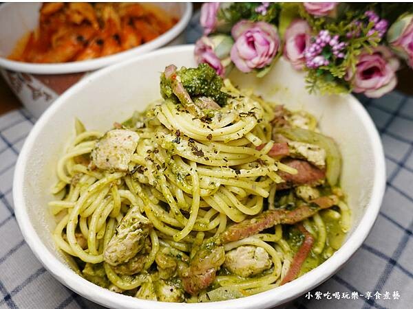 美味雙拼青醬義大利麵-與你見麵行動餐車 (3).jpg